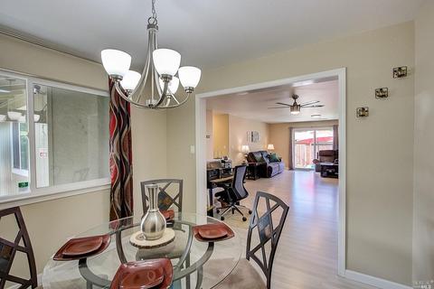 319 Whitecliff Dr, Vallejo, CA 94589 photo 9