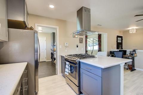 319 Whitecliff Dr, Vallejo, CA 94589 photo 14