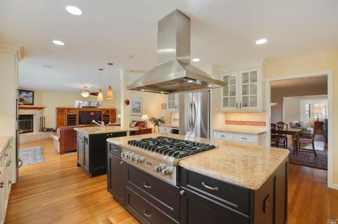 475 E Macarthur St, Sonoma, CA 95476 photo 4