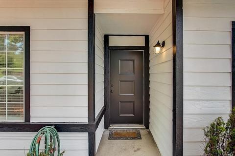 1119 Cimarron Ct, Vallejo, CA 94589 photo 2