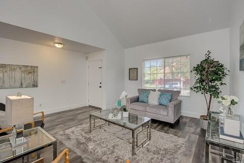 1119 Cimarron Ct, Vallejo, CA 94589 photo 4