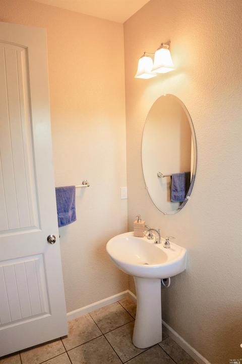 1367 Encore Dr, Fairfield, CA 94534 photo 4