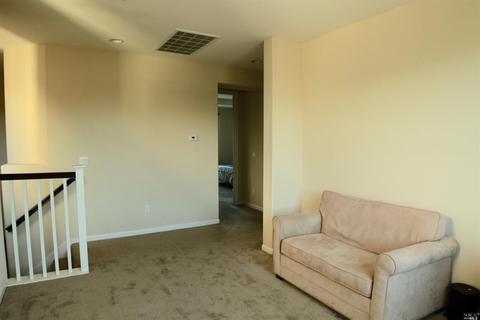 1367 Encore Dr, Fairfield, CA 94534 photo 5