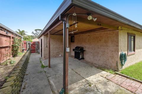 327 Pueblo Way, Vallejo, CA 94591 photo 20