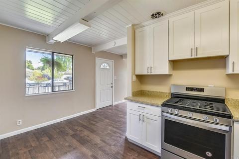327 Pueblo Way, Vallejo, CA 94591 photo 4