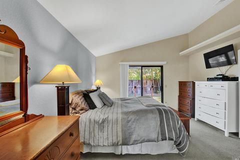 542 Eldridge Ave, Vacaville, CA 95688 photo 18