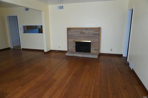 1320 Carl Ave, Vallejo, CA 94590 photo 5