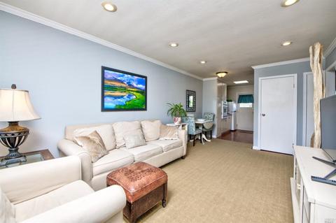 61 Pixley Ave #14, Corte Madera, CA 94925 photo 2