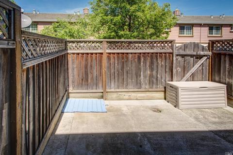 609 Daniels Ave, Vallejo, CA 94590 photo 12