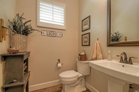 503 Jade St, Petaluma, CA 94952 photo 10