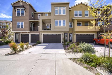 503 Jade St, Petaluma, CA 94952 photo 1