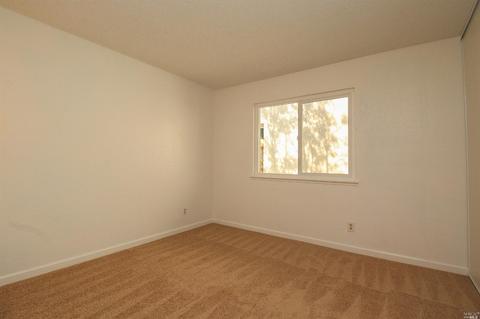 935 Matthew Ct, Fairfield, CA 94533 photo 21