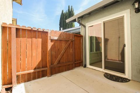935 Matthew Ct, Fairfield, CA 94533 photo 34