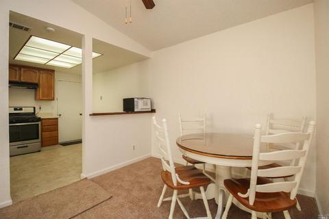 935 Matthew Ct, Fairfield, CA 94533 photo 14