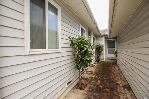 Undisclosed, Fairfield, CA 94533 photo 4