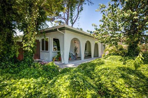 203 Del Sur St, Vallejo, CA 94591 photo 1