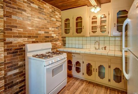 203 Del Sur St, Vallejo, CA 94591 photo 10