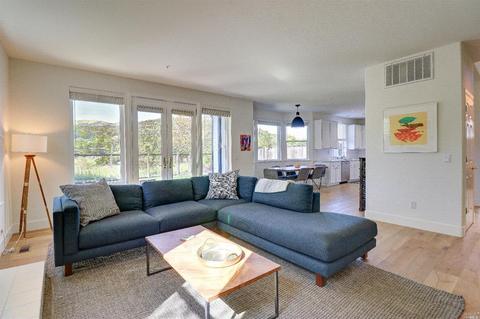 47 Aaron Dr, Novato, CA 94949 photo 6