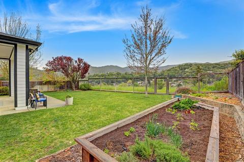 47 Aaron Dr, Novato, CA 94949 photo 2