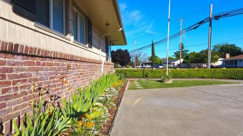 780 W A St, Dixon, CA 95620 photo 7