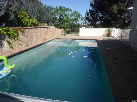 181 Hillview Dr, Vallejo, CA 94591 photo 8