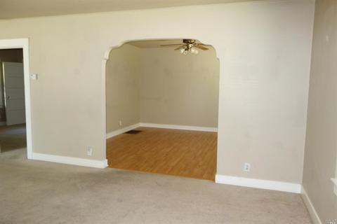 305 Russell St, Winters, CA 95694 photo 9