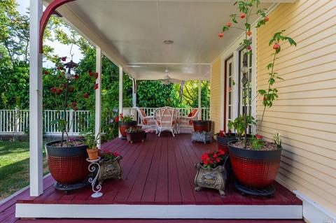 1510 E 3rd St, Benicia, CA 94510 photo 1