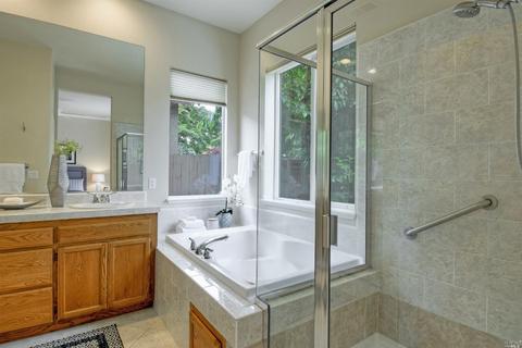 1249 Eagle Dr, Windsor, CA 95492 photo 21