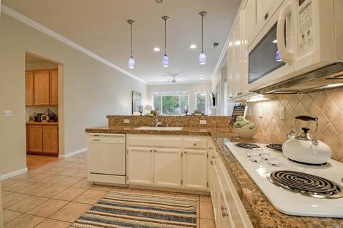 1249 Eagle Dr, Windsor, CA 95492 photo 13