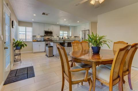 357 Regency Cir, Vacaville, CA 95687 photo 11