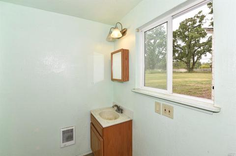 8020 Starr Rd, Windsor, CA 95492 photo 23