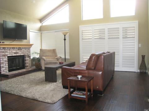 135 Devonshire Ct, Vallejo, CA 94591 photo 7