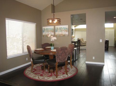 135 Devonshire Ct, Vallejo, CA 94591 photo 4