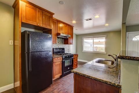 1212 Elliott Dr, Vallejo, CA 94589 photo 8