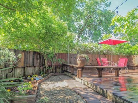 318 Shirley St, Graton, CA 95444 photo 4