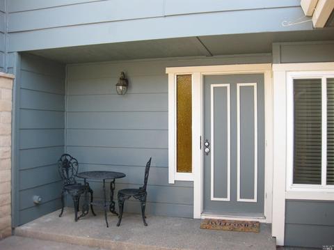 2878 Sunburst Dr, Fairfield, CA 94533 photo 2