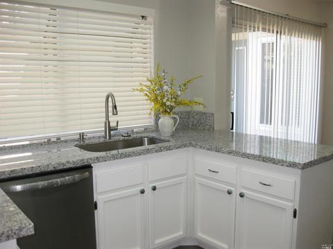 2878 Sunburst Dr, Fairfield, CA 94533 photo 3