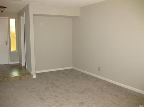 2878 Sunburst Dr, Fairfield, CA 94533 photo 12