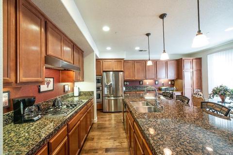 8738 Merlot Way, Windsor, CA 95492 photo 9