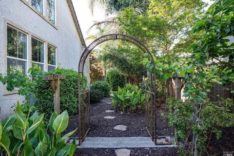 8738 Merlot Way, Windsor, CA 95492 photo 32