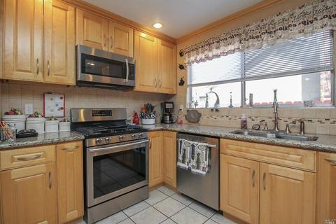 162 Keith Ct, Vacaville, CA 95687 photo 15