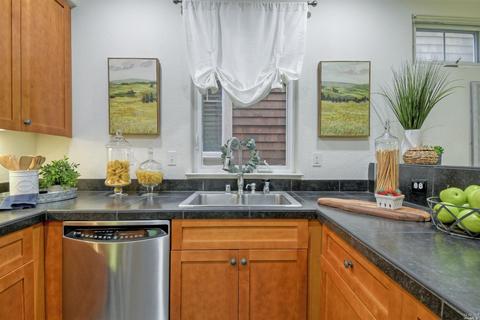 7838 Revard Ct, Cotati, CA 94931 photo 14