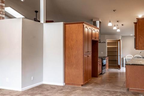 2781 Barbour Dr, Fairfield, CA 94534 photo 5