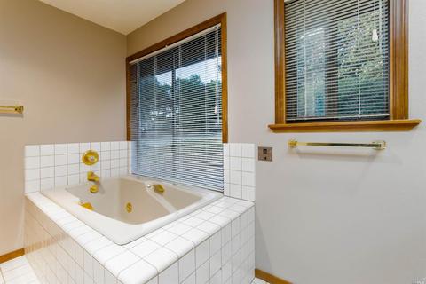 1340 Sequoia, Ukiah, CA 95482 photo 24