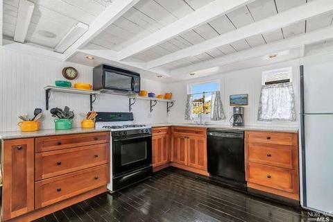 32 Sandy Beach Rd, Vallejo, CA 94590 photo 12