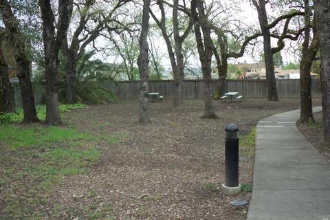 140 Courtyards E, Windsor, CA 95492 photo 13