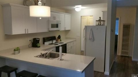 140 Courtyards E, Windsor, CA 95492 photo 5