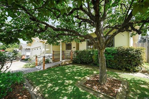 1825 Wise Dr, Napa, CA 94558 photo 2