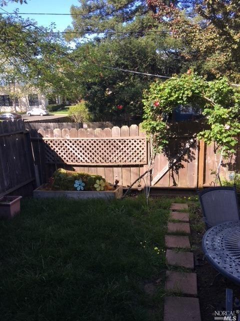 160 Calhoun St, Vallejo, CA 94590 photo 6