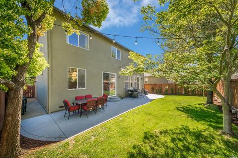 120 Decanter Cir, Windsor, CA 95492 photo 12